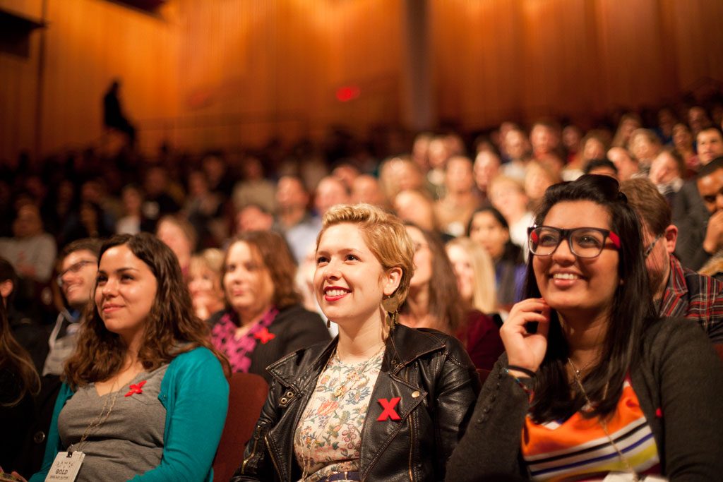 5 Audience Engagement Hacks for Live Video Marketing